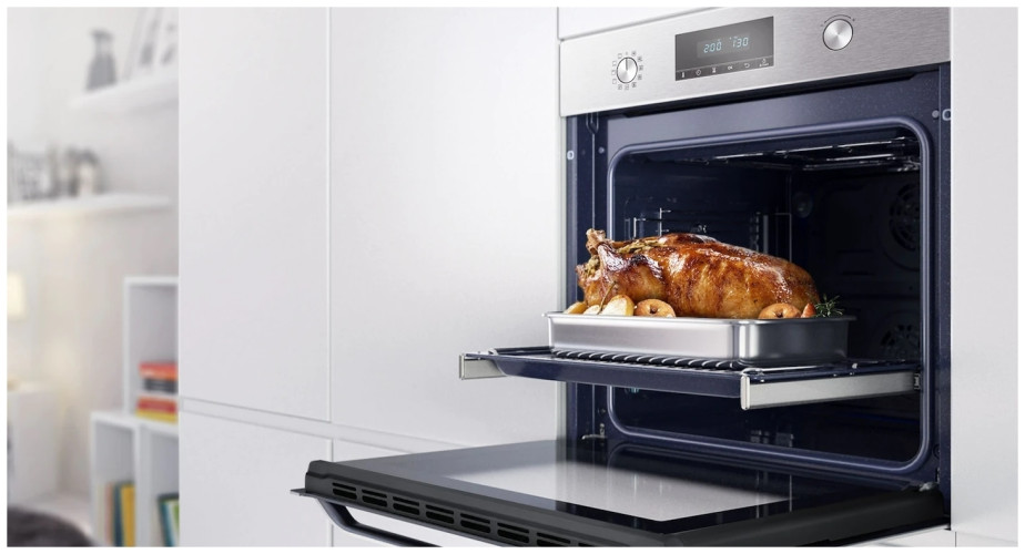 Электрический духовой шкаф Samsung NV68R2340RS WT