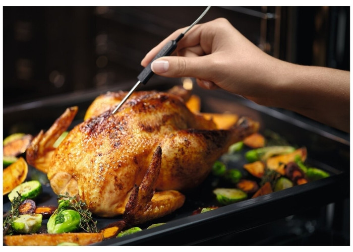 Электрический духовой шкаф Electrolux EOB 7S31 V