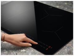 Индукционная варочная панель Electrolux IPES 6452 KF SenseBoil