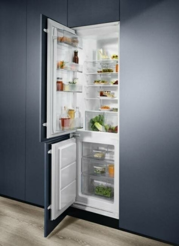 Встраиваемый холодильник Electrolux LNT3FF18S
