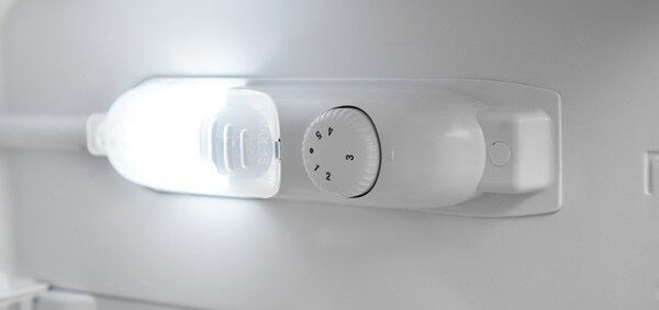 Холодильник Sharp SJ-BB04IMXW1