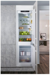 Встраиваемый холодильник Hotpoint-Ariston BCB 7030 E C AA