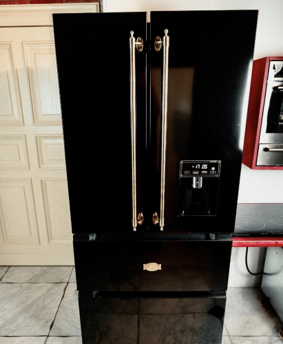 Холодильник Kaiser KS 80425 Em