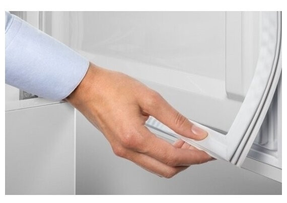 Холодильник Liebherr CNbef 5723