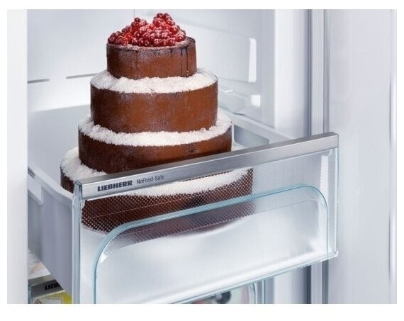 Холодильник Liebherr CNbef 5723