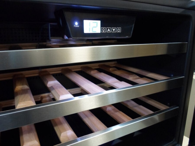 Винный шкаф Cold Vine C192-KSF1