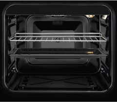 Электрическая плита Zanussi ZCE 9540 P1W