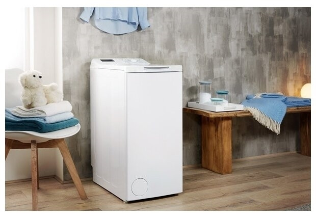 Стиральная машина Indesit BTWD 61253