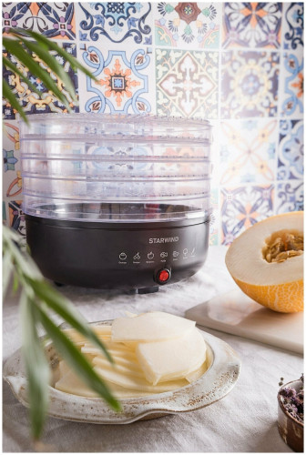 Сушилка для фруктов и овощей StarWind SFD1510 серый