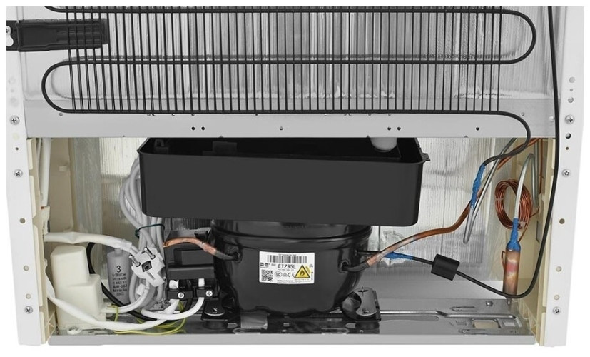 Холодильник Scandilux CNF 379 Y00 W