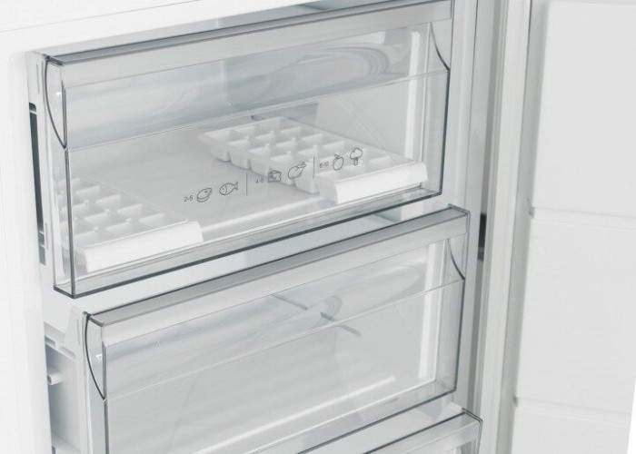 Холодильник Sharp SJ-BA20IMXW1