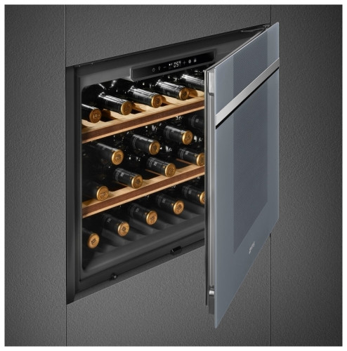 Винный шкаф Smeg CVI121B3