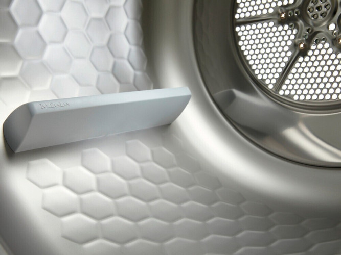 Сушильная машина Miele TEF 775 WP