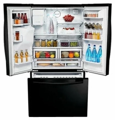 Холодильник Samsung RFG23UEBP