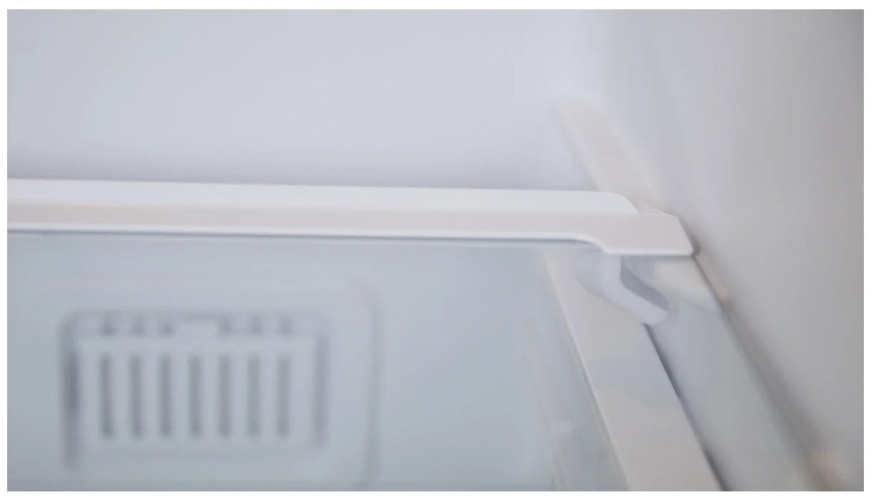 Холодильник Indesit ITF 120 W