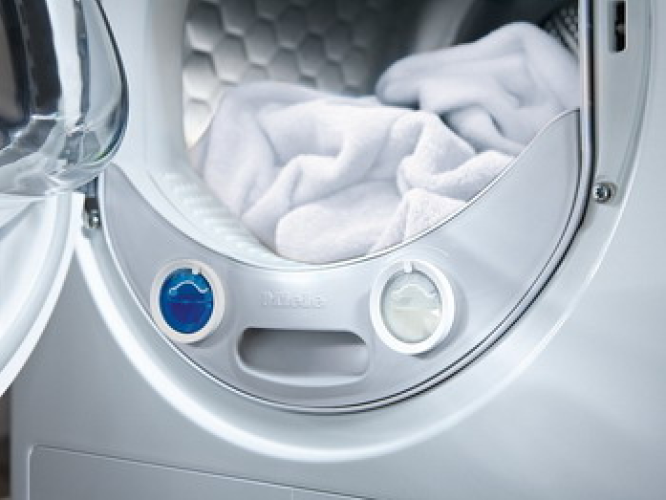 Сушильная машина Miele TWR780WP White Edition