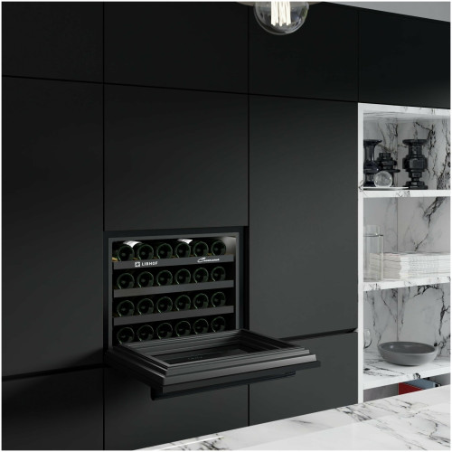 Винный шкаф Libhof CK 24 Black