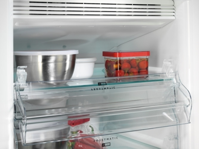 Морозильная камера Aeg AGB625F7NX