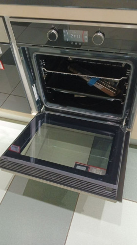 Электрический духовой шкаф Teka HLB 830 stainless steel