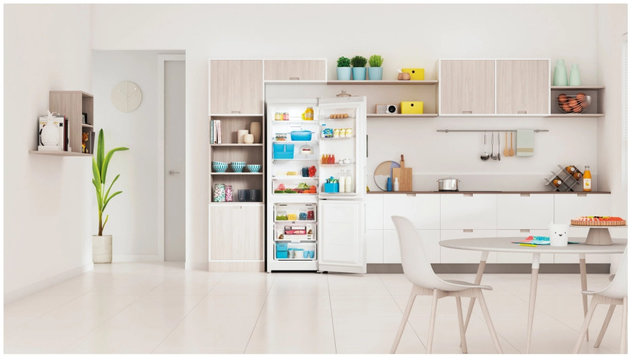 Холодильник Indesit ITR 5180 W