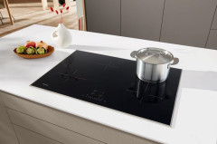 Индукционная варочная панель Miele KM 7373 FR, черный