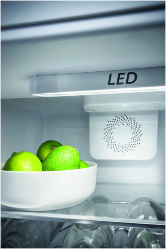 Встраиваемый холодильник Hotpoint-Ariston BCB 8020 AA F C