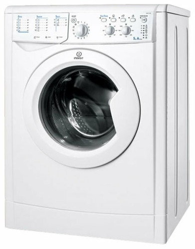 Стиральная машина Indesit IWSC 51051