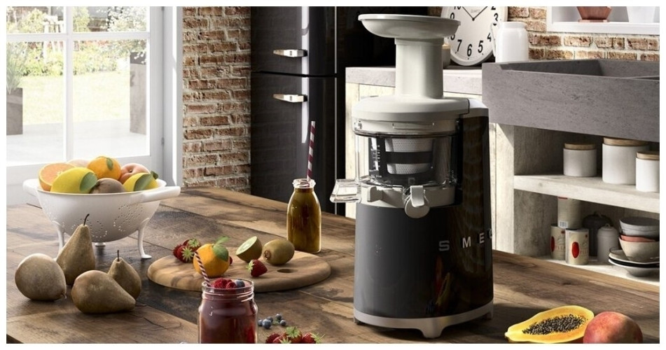 Соковыжималка Smeg SJF01PBEU