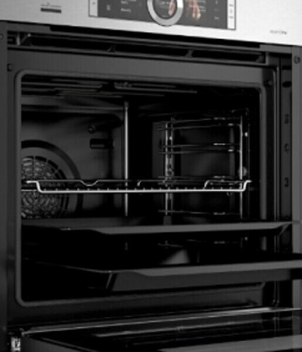 Электрический духовой шкаф Bosch HBG876ES7S