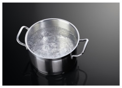 Индукционная варочная панель Zanussi ZEI 5680 FB