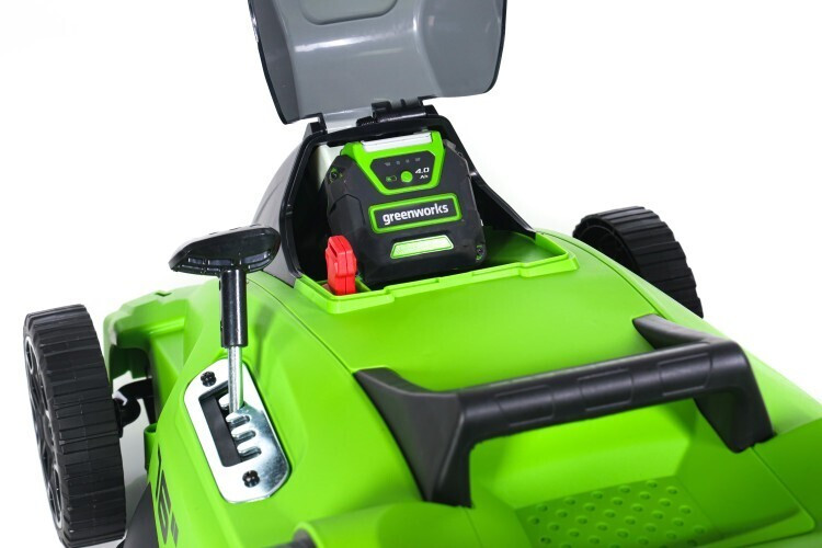 Газонокосилка аккумуляторная GREENWORKS GD40LM16X