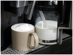 Встраиваемая кофемашина Electrolux KBC65T