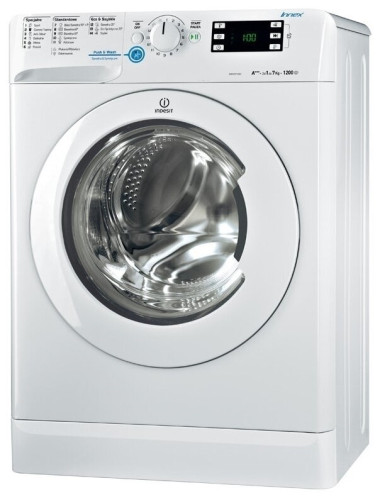 Стиральная машина Indesit XWSE 71283