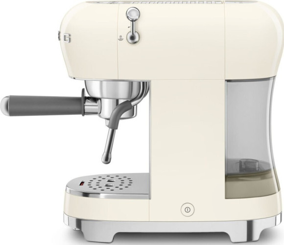 Кофемашина Smeg ECF02CREU