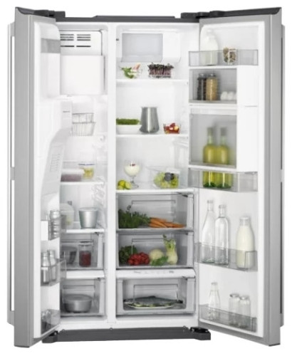 Холодильник AEG RMB 86111 NX