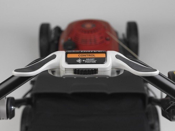 Газонокосилка бензиновая HONDA HRX 476 C1 VKEH