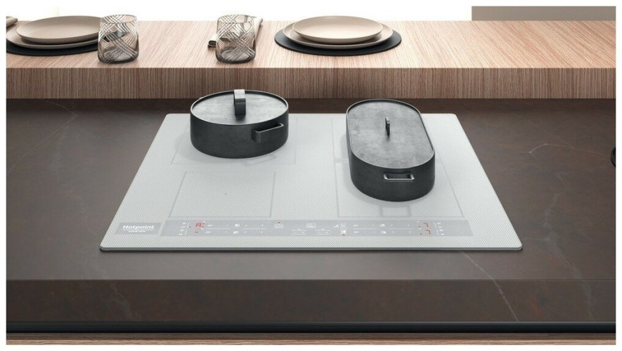 Индукционная варочная панель Hotpoint-Ariston HB 8460B NE/W