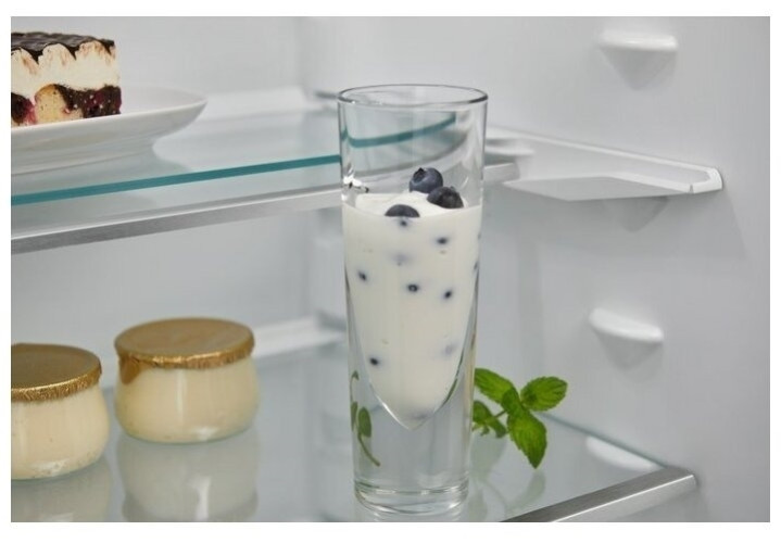 Встраиваемый холодильник Electrolux ENT 7TF18 S