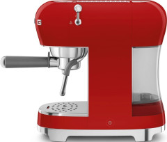Кофемашина Smeg ECF02RDEU
