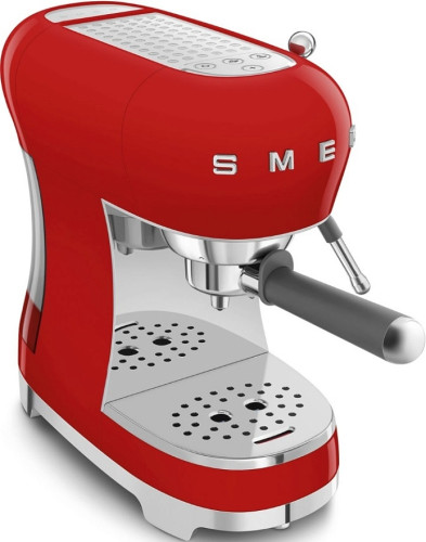 Кофемашина Smeg ECF02RDEU
