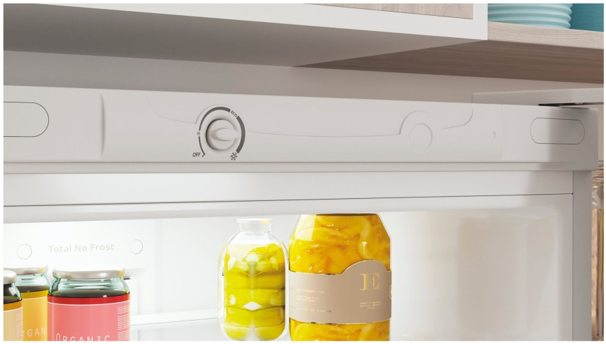 Холодильник Indesit ITR 4200 W