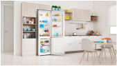 Холодильник Indesit ITR 4200 W