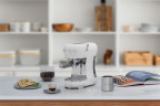 Кофемашина Smeg ECF02WHEU