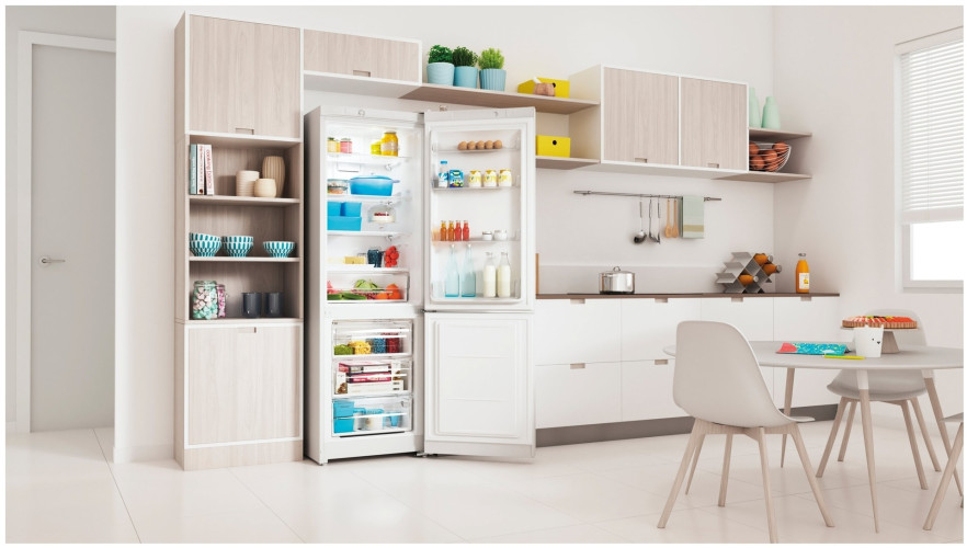 Холодильник Indesit ITR 4180 S