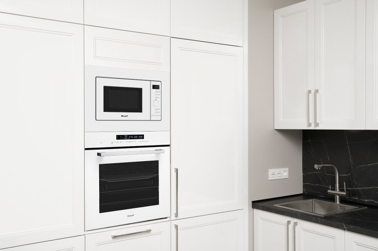 Встраиваемая микроволновая печь Weissgauff HMT 220 WG Grill