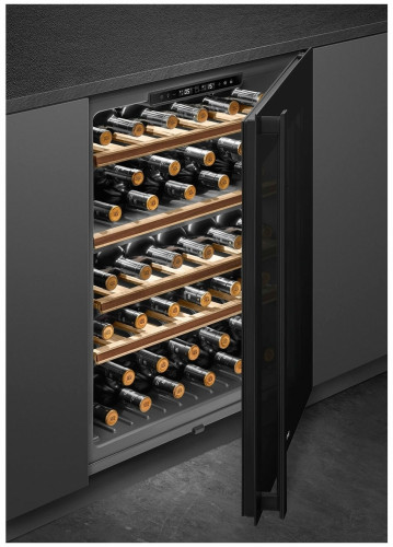 Винный шкаф Smeg CVI638RN3
