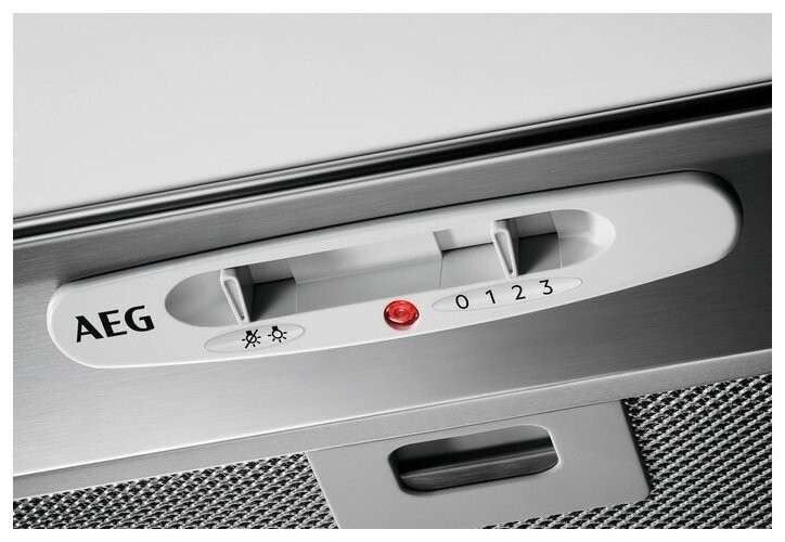Встраиваемая вытяжка AEG DGB 1522 S