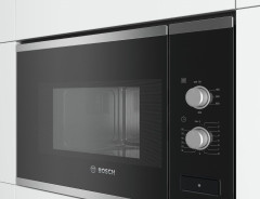 Встраиваемая микроволновая печь Bosch BFL 520MB0
