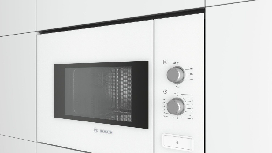 Встраиваемая микроволновая печь Bosch BFL 520MB0