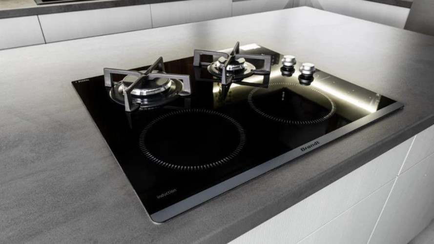 Электрическая варочная панель BRANDT BPI6414BM